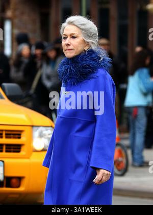 Schauspielerin Helen Mirren war am 29. Februar 2016 in New York City am Set des neuen Films Collateral Beauty Stockfoto