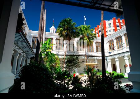 Caracas Museum und Caracas Stadtflagge Venezuela. Stockfoto