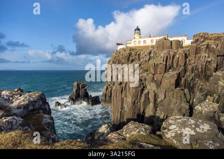 Neist Point Lighthouse auf der Isle of Skye, Schottland. Winter (Februar) 2025. Stockfoto