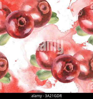Cranberries Aquarell nahtloses Muster mit roten Beeren, grünen Blättern auf Aquarellspritzer Illustration. Hand gezeichneter Wald botanischer Hintergrund für W Stockfoto
