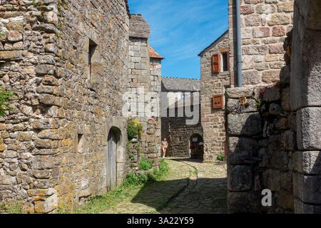 La Garde-Guérin (Südfrankreich): Befestigtes mittelalterliches Dorf Stockfoto