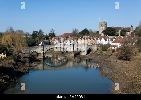 Die mittelalterliche Brücke über den River Medway bei Aylesford Kent, Stockfoto
