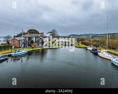 Turf Lock und Exeter Canal von einer Drohne, Exminster, Exeter, Devon, England Stockfoto