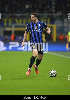 Mailand, Italien. März 2025. Carlos Augusto von Inter FC während der UEFA Champions League 2024/25, Fußballspiel zwischen dem FC Inter und Feyenoord Rotterdam am 11. März 2025 im San Siro Stadion in Mailand. Quelle: Nderim Kaceli/Alamy Live News Stockfoto