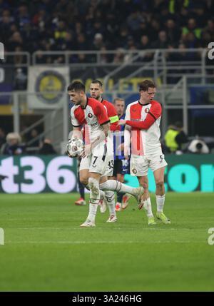 Mailand, Italien. März 2025. Moder of Feyenoord Rotterdam während der UEFA Champions League 2024/25, Fußballspiel zwischen dem FC Inter und Feyenoord Rotterdam am 11. März 2025 im San Siro Stadion in Mailand. Quelle: Nderim Kaceli/Alamy Live News Stockfoto