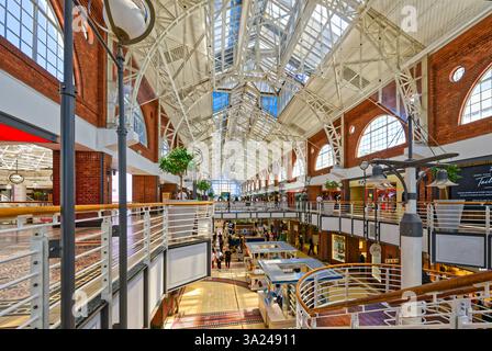 Einkaufszentrum, Victoria & Alfred Waterfront, Kapstadt, Südafrika, Afrika Stockfoto