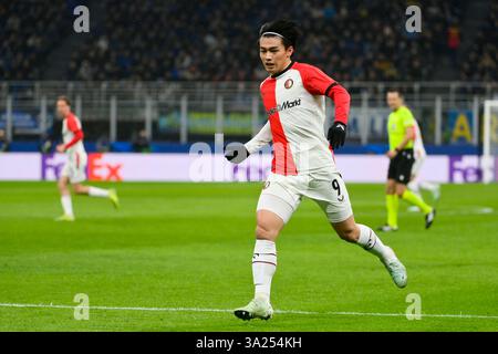 11. März 2025; Stadio San Siro, Mailand, Italien, Champions League Fußball, die letzten 16, Second Leg, Inter Mailand gegen Feyenoord; Ayase Ueda von Feyenoord Stockfoto