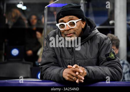 11. März 2025; Stadio San Siro, Mailand, Italien, Champions League Fußball, die letzten 16, Second Leg, Inter Mailand gegen Feyenoord; Spike Lee Stockfoto