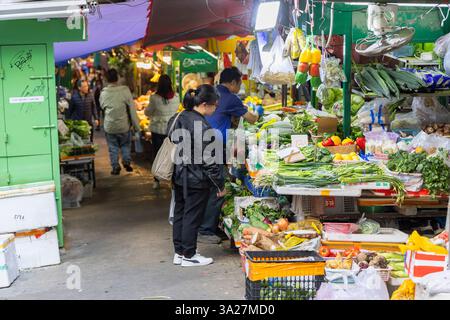 Gemüsestände in der Graham Street, Central, Hong Kong Island, Hong Kong Stockfoto