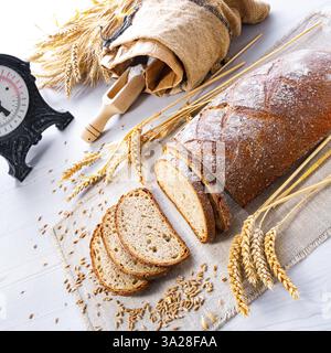 Köstliches gemischtes Roggenbrot, auch bekannt als Graubrot Stockfoto