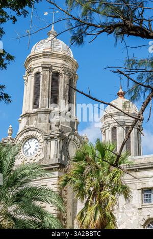 St. John's Antigua und Barbuda, Kathedrale St. John der Divine Catholic Kirche, anglikanische Kathedrale, Architektur im neobarocken Stil, Uhrturm, Kirche sp Stockfoto