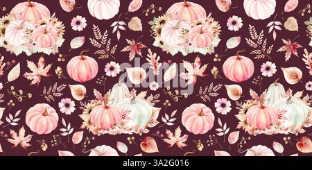 Orangefarbene und rosa Kürbisse, Sonnenblumen und Herbstblätter auf weißem Hintergrund. Aquarellmuster in Pastellfarben. Die Zeichnung wird von Hand gezeichnet. Geeignet für Karten, Einladungen und Textilien. Fertigdruck für Textilien und Typografie Stockfoto