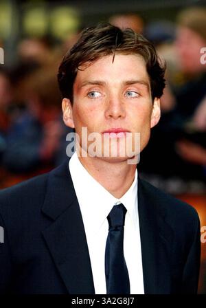 Juni 2005 - London, Vereinigtes Königreich - 001387.CILLIAN MURPHY. "BATMAN BEGINNS" - EUROPÄISCHE PREMIERE - ODEON LEICESTER SQUARE, LONDON. UK..6-12-2005. MARK CHILTON- LINKUK- 2005.K43663(Abbildung: © Globe Photos/ZUMAPRESS.com) Stockfoto