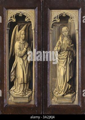 Dieses Triptychon aus dem 15. Jahrhundert zeigt die Jungfrau Maria mit der Heiligen Maria Magdalena und der Heiligen Katharina. Die satten Farben und die komplizierten Details spiegeln die Betonung der Ära auf religiöse Hingabe und heilige Figuren wider. Stockfoto