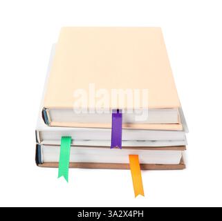Bücher mit Lesezeichen auf weißem Band Stockfoto