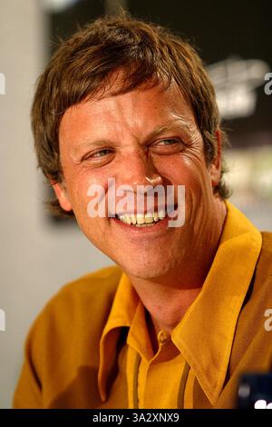 8. September 2002 - Toronto, Kanada - Pressekonferenz dem Himmel so fern. AUF DEM TORONTO INTERNATIONAL FILMFESTIVAL. AN DEN VIER JAHRESZEITEN HOTEL TORONTO KANADA. REGISSEUR TODD HAYNES. FITZROY BARRETT / 08.09.2002 K26026FB (D) (Kredit-Bild: © Globe Photos/ZUMAPRESS.com) Stockfoto