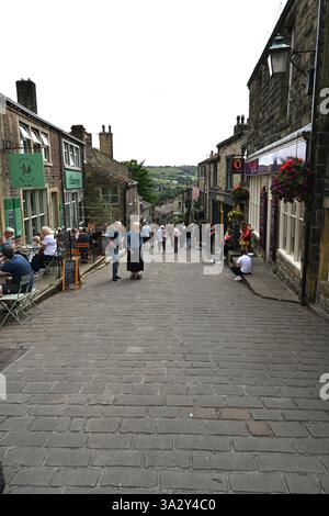 Main Street, Haworth Village in West Yorkshire, England Stockfoto