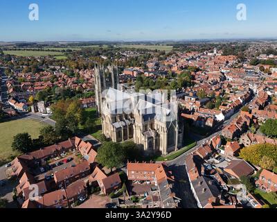areal Views of Beverley Minster ist eine anglikanische Kirche in der Marktstadt Beverley. East Riding of Yorkshire, England Stockfoto