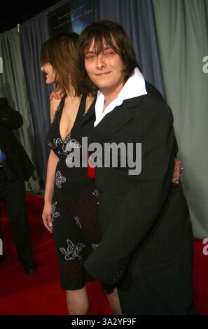 31. MÄRZ 2003 - HOLLYWOOD, CA, USA - EDDIE FURLONG - GHOSTS OF THE ABYSS - PREMIERE. UNIVERSAL HOLLYWOOD WALK IMAX, HOLLYWOOD, CA. 31. MÄRZ 2003 -. NINA PROMMER/2003 K29773NP(Bild: © Globe Photos/ZUMAPRESS.com) Stockfoto