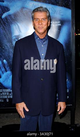 November 2003 - Westwood, KALIFORNIEN, VEREINIGTE STAATEN - K33954FB . GOTHIKA PREMIERE IM MANN VILLAGE. THEATER IN WESTWOOD, CA. 13.11.2003. FITZROY BARRETT/ 2003.MICHAEL PUFFER(Bild: © Globe Photos/ZUMAPRESS.com) Stockfoto