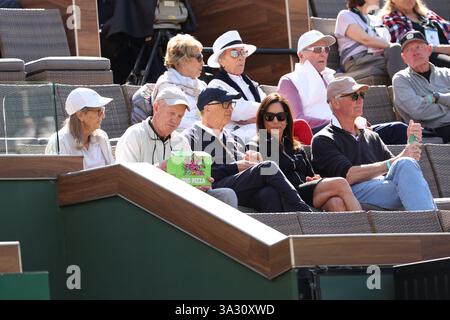 Indian Wells, Kalifornien, USA. März 2025. Bill Gates und Melinda Gates bei den BNP Paribas Open 2025 im Indian Wells Tennis Garden am 13. März 2025 in Indian Wells, Kalifornien. Kredit: Hoo Me. Com/Media Punch/Alamy Live News Stockfoto