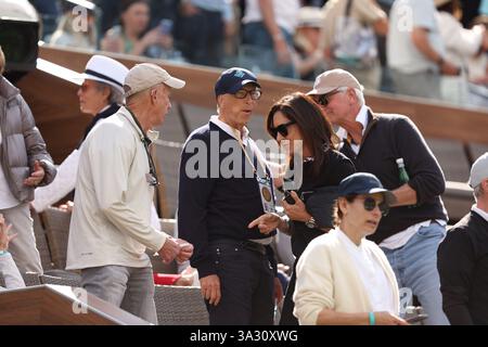 Indian Wells, Kalifornien, USA. März 2025. Bill Gates und Melinda Gates bei den BNP Paribas Open 2025 im Indian Wells Tennis Garden am 13. März 2025 in Indian Wells, Kalifornien. Kredit: Hoo Me. Com/Media Punch/Alamy Live News Stockfoto