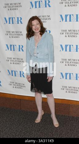15. MÄRZ 2004 - WEST HOLLYWOOD, KALIFORNIEN, USA - ANNETTE O'TOOLE - DAS MUSEUM OF TELEVISION AND RADIO PRÄSENTIERT DAS 21. JÄHRLICHE WILLIAM PALEY TV FESTIVAL. DGA THEATER, WEST HOLLYWOOD, CA -.03/15/2004 -. NINA PROMMER/ 2004.K35941NP(Bild: © Globe Photos/ZUMAPRESS.com) Stockfoto
