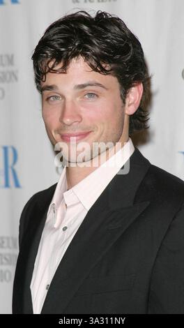15. MÄRZ 2004: WEST HOLLYWOOD, KALIFORNIEN, USA: TOM WELLING („SMALLVILLE“). DAS MUSEUM OF TELEVISION AND RADIO PRÄSENTIERT DAS 21. JÄHRLICHE WILLIAM PALEY TV FESTIVAL. DGA THEATER, WEST HOLLYWOOD, CA -.03/15/2004 -. NINA PROMMER/ 2004.K35941NP(Bild: © Globe Photos/ZUMAPRESS.com) Stockfoto