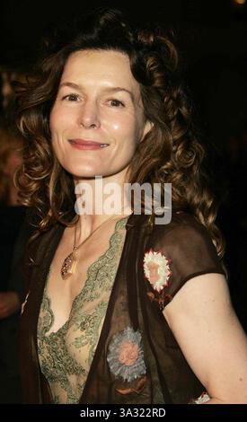 März 2005 - Hollywood, KALIFORNIEN, USA - ALICE KRIGE -. DEADWOOD - STAFFEL 2 AUF HBO - LOS ANGELES PREMIERE -. HOLLYWOOD, CA - 03.03.2005 -. NINA PROMMER/ 2005.K41912NP(Bild: © Globe Photos/ZUMAPRESS.com) Stockfoto