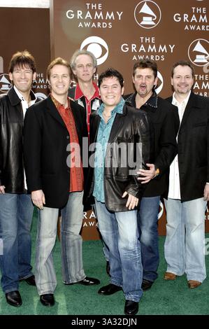 9. Februar 2006 - Los Angeles-Los Angeles, Kalifornien, Kalifornien-USA - K46701VG.48TH GRAMMY AWARDS. STAPLE CENTER, LOS ANGELES, KALIFORNIEN... 08.02.2006. 2006.DER GRASCALS. STAPLES CENTER, LOS ANGELES, Kalifornien (Kredit-Bild: © Globe Photos/ZUMAPRESS.com) Stockfoto