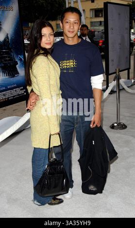 NOVEMBER 2004 - HOLLYWOOD, KALIFORNIEN - K40150FB. DIE POLAR EXPRESS-PREMIERE BEI GRAUMAN'S CHINESISCHES THEATER HOLLYWOOD, CA. 11.07.2004. FITZROY BARRETT / 2004.WILL YUN LEE UND DATUM(Kreditbild: © Globe Photos/ZUMAPRESS.com) Stockfoto