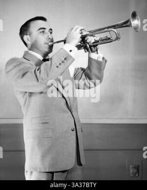 März 2006: Ralph Marterie, Big-Band Leader, Portrait spielt Trompete, um 1950 (Foto: © Glasshouse/ZUMA Wire) Stockfoto
