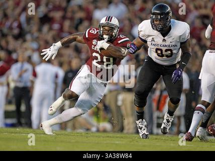 6. September 2014 - Columbia, SC, USA - South Carolina Running Back Mike Davis (28) erzielt seinen ersten Touchdown in der ersten Halbzeit gegen East Carolina im Williams-Brice Stadium in Columbia, S.C., Samstag, 6. September 2014. (Abbildung: © Gerry Melendez/MCT/ZUMA Wire) Stockfoto