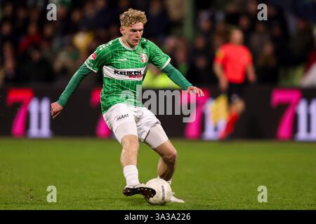 Dordrecht, Niederlande. März 2025. DORDRECHT, NIEDERLANDE - 14. MÄRZ: Daniel van Vianen vom FC Dordrecht im M-Scores Stadion am 14. März 2025 in Dordrecht, Niederlande. (Foto von Hans van der Valk/Orange Pictures) Credit: Orange Pics BV/Alamy Live News Stockfoto