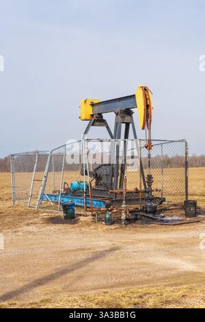 Kleine Ölquelle an der Greenway Road in Lambton Shores Ontario Kanada. Stockfoto