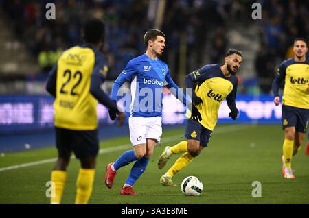 Genk, Belgien. März 2025. Jarne Steuckers von Genk, dargestellt während eines Fußballspiels zwischen KRC Genk und Union Saint-Gilloise am Samstag, den 15. März 2025 in Genk, am 30. Tag der Saison 2024-2025 der ersten Liga der „Jupiler Pro League“ der belgischen Meisterschaft. BELGA FOTO JOHN THYS Credit: Belga News Agency/Alamy Live News Stockfoto