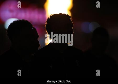Cardiff, Großbritannien. März 2025. Die Silhouette von Max Llewellyn of Wales vor dem Guinness 6 Nations Match Wales gegen England 2025 im Principality Stadium, Cardiff, Vereinigtes Königreich, 15. März 2025 (Foto: Andrew Lewis/News Images) in Cardiff, Vereinigtes Königreich am 15. März 2025. (Foto: Andrew Lewis/News Images/SIPA USA) Credit: SIPA USA/Alamy Live News Stockfoto