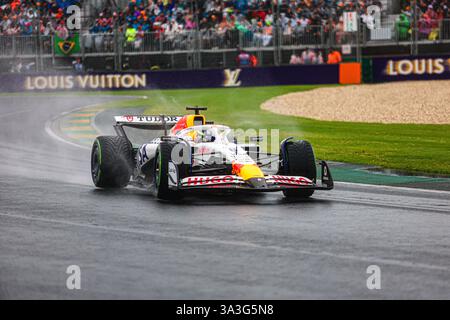Malbourne, Australien. Februar 2025. 19/2025 - Isack Hadjar (FRA) VCARB 02 RBPT Honda während des Formel-1-Rennens Louis Vuitton Australian Grand Prix 2025; Albert Park, Melbourne, Australien, 14. Bis 16. März 2025 (Foto: Alessio de Marco/SIPA USA) Credit: SIPA USA/Alamy Live News Stockfoto
