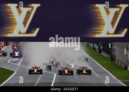 Melbourne, Australien. März 2025. MELBOURNE, AUSTRALIEN – 16. MÄRZ: Das Rennen beginnt während des Formel-1-Grand-Prix von Australien am 15. März 2025 auf dem Albert Park Circuit in Melbourne, Australien. (Foto: JIN Cheng/Paddocker) Credit: Jun QIAN/Alamy Live News Stockfoto