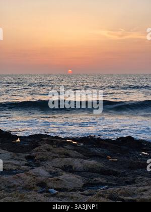 Sonnenuntergang über Chlorakas Pafos-Zypern Stockfoto