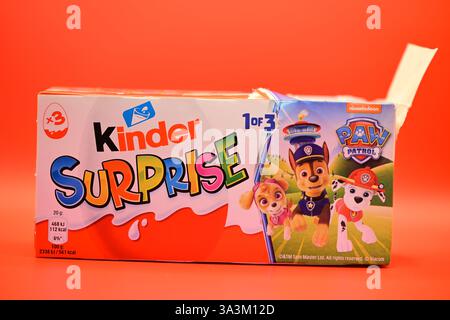 Vittsjö, Skåne, Schweden. März 2025. Schokoladeneier von Kindern. Stockfoto