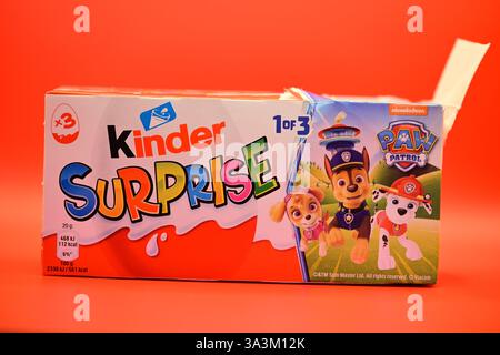 Vittsjö, Skåne, Schweden. März 2025. Schokoladeneier von Kindern. Stockfoto