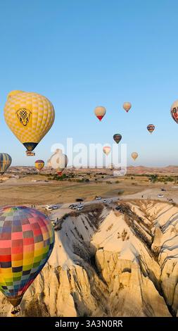 Ballonfahrt in Kappadokien, Türkei Stockfoto