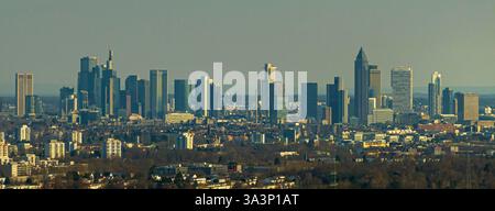 Die Skyline von frankfurt am Main deutschland Panorama Stockfoto