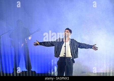 Paris, Frankreich. März 2025. Jeremy Frerot tritt am 13. März 2025 im Cigale in Paris auf. Foto: Christophe Meng/ABACAPRESS. COM Credit: Abaca Press/Alamy Live News Stockfoto