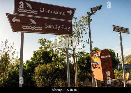Strand- und Küstenschilder, Llandudno und Sandy Bay Kapstadt Südafrika Stockfoto
