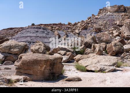 Die Morrison-Formation am Cleveland-Lloyd Dinosaur Quarry / Jurassic National Monument, Utah. Dies ist die geologische Formation, in der jurassisches Alter d Stockfoto