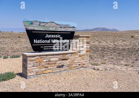 Das Eingangsschild am Cleveland-Lloyd Dinosaur Quarry / Jurassic National Monument, Utah. Stockfoto