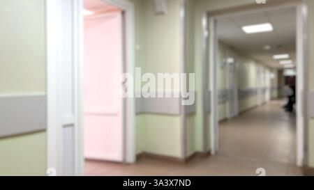 Verschwommenes Krankenhausinnere - abstrakter medizinischer Hintergrund. Hochwertige Fotos Stockfoto