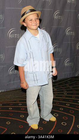 2. August 2006 - Hollywood, Kalifornien, USA - PAULIE LITT-. HRTS - KIDS DAY 2006-. HOLLYWOOD & HIGHLAND, HOLLYWOOD, KALIFORNIEN -.08-02-2006-. NINA PROMMER / 2006.K49075NP (Kredit-Bild: © Globe Photos/ZUMAPRESS.com) Stockfoto